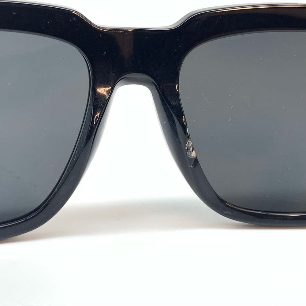MAXSOLD Burberry Men’s Sunglasses - Picture 11 of 11